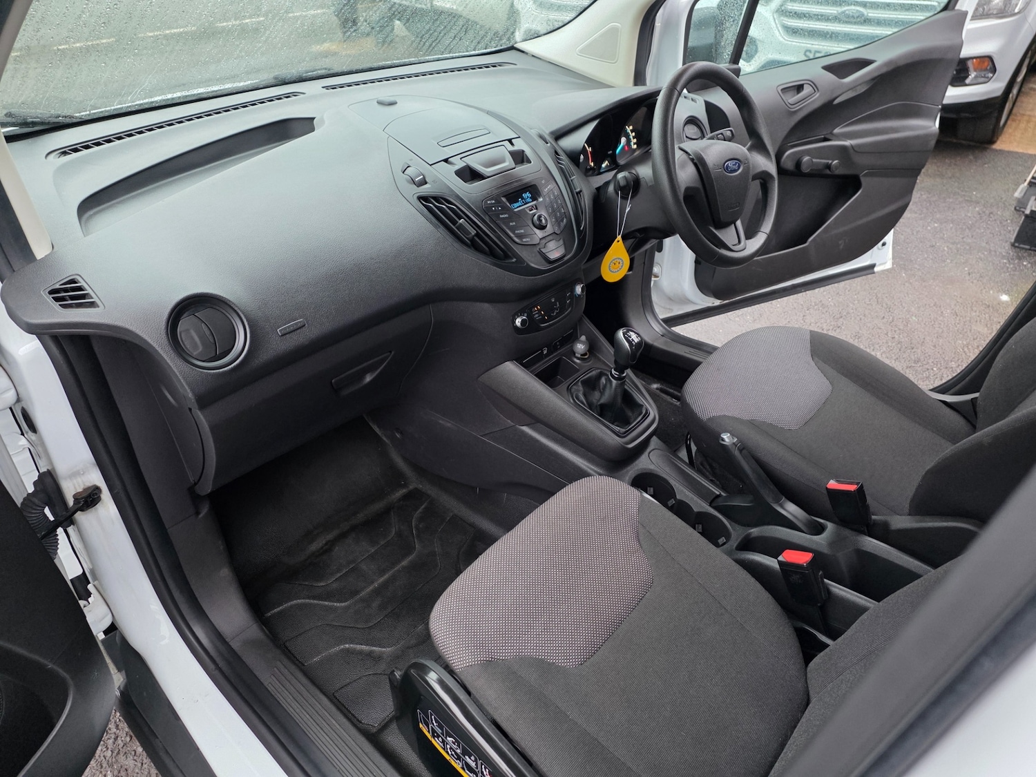 Used Ford Transit Courier 2021 for sale - 77475740: Photo 3