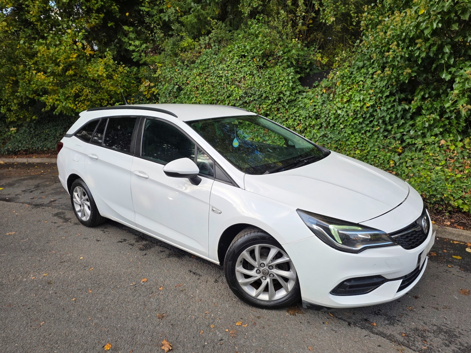 Used Vauxhall Astra 2020 for sale - 76376994: Photo 1