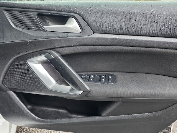 Used Peugeot 308 SW 2020 for sale - 75673129: Photo 16