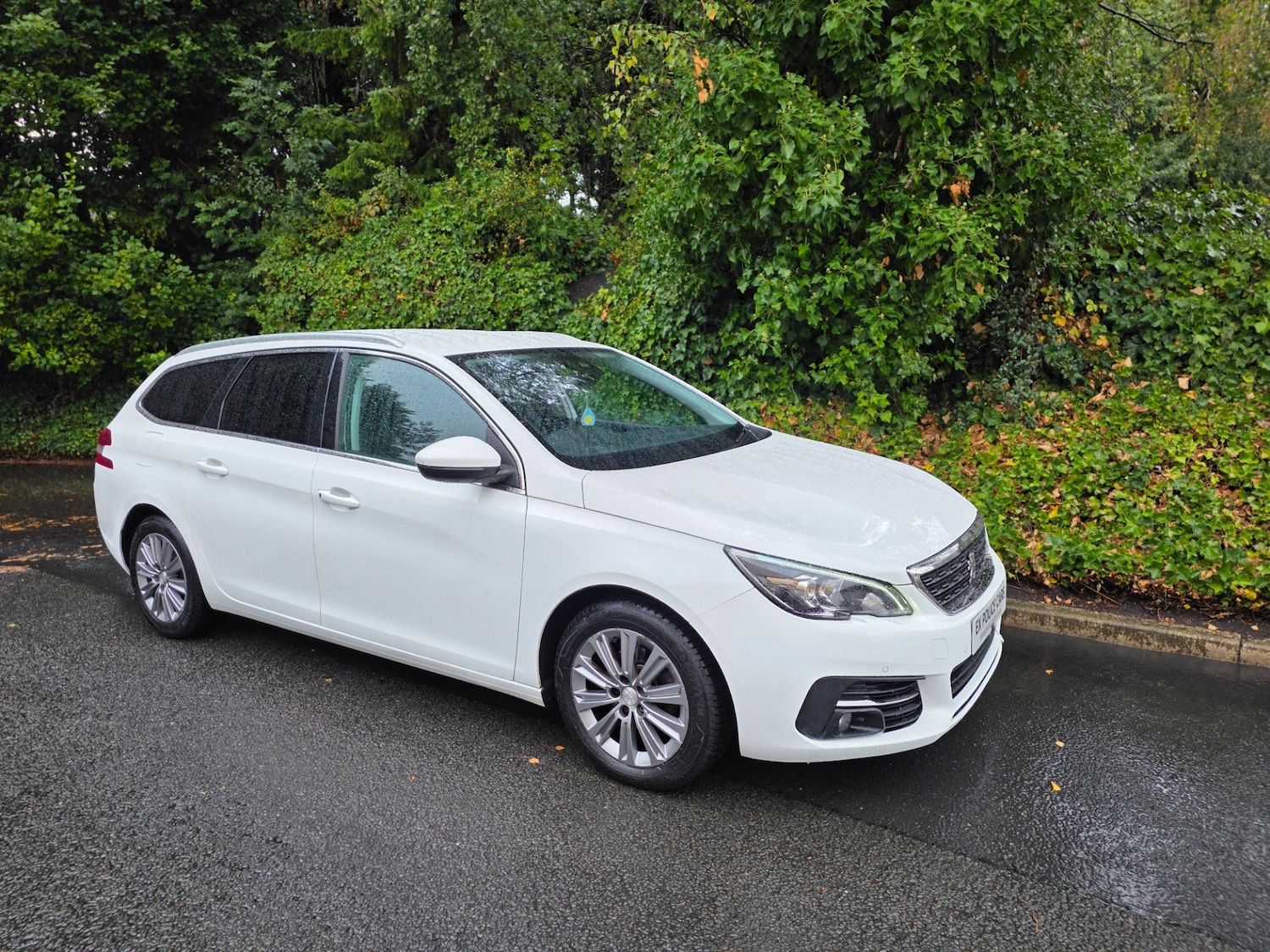 Used Peugeot 308 SW 2020 for sale - 75673129: Photo 2