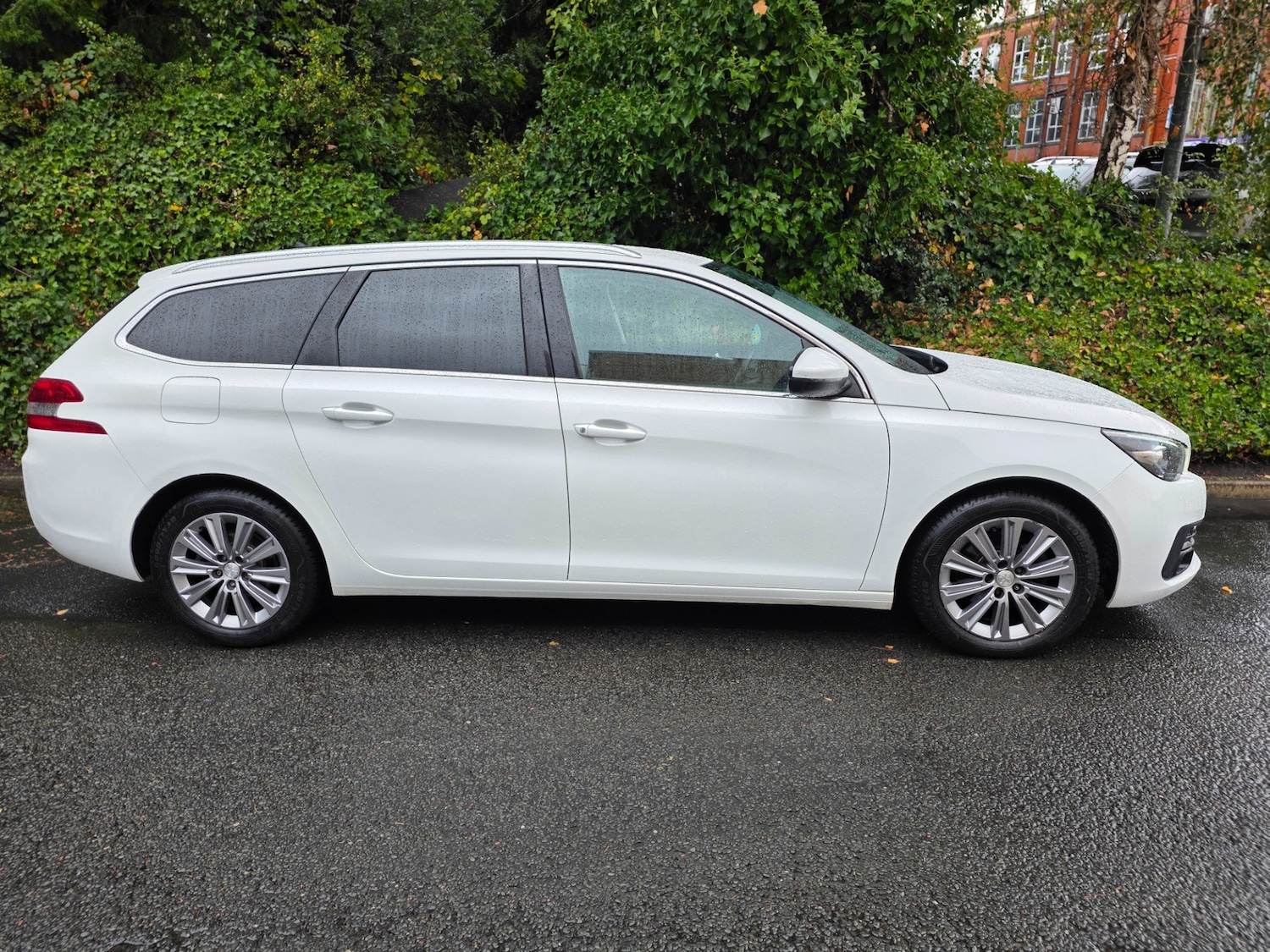 Used Peugeot 308 SW 2020 for sale - 75673129: Photo 9