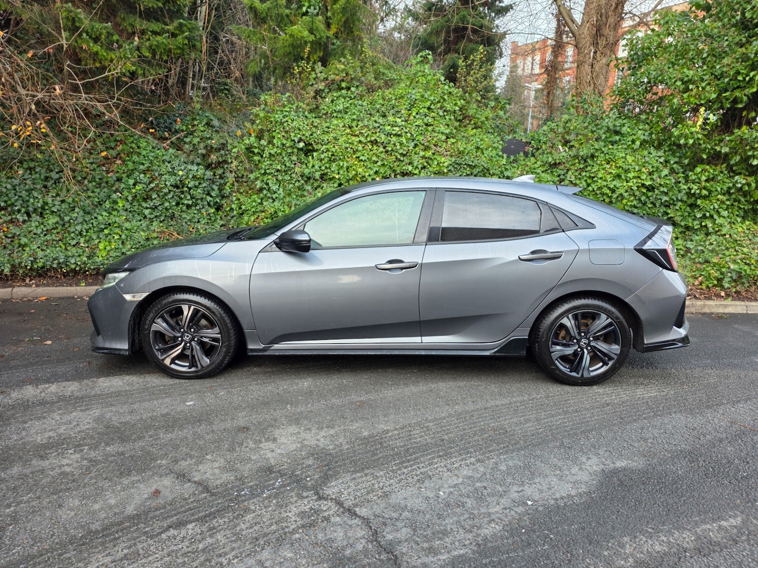 Used Honda Civic 2018 for sale - 76749863: Photo 8