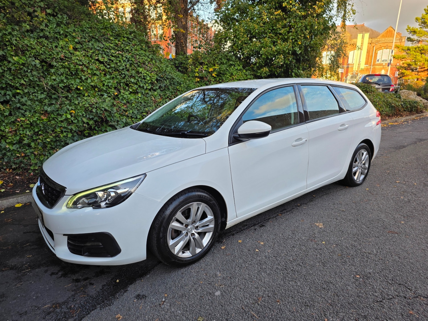 Used Peugeot 308 2020 for sale - 76011926: Photo 5