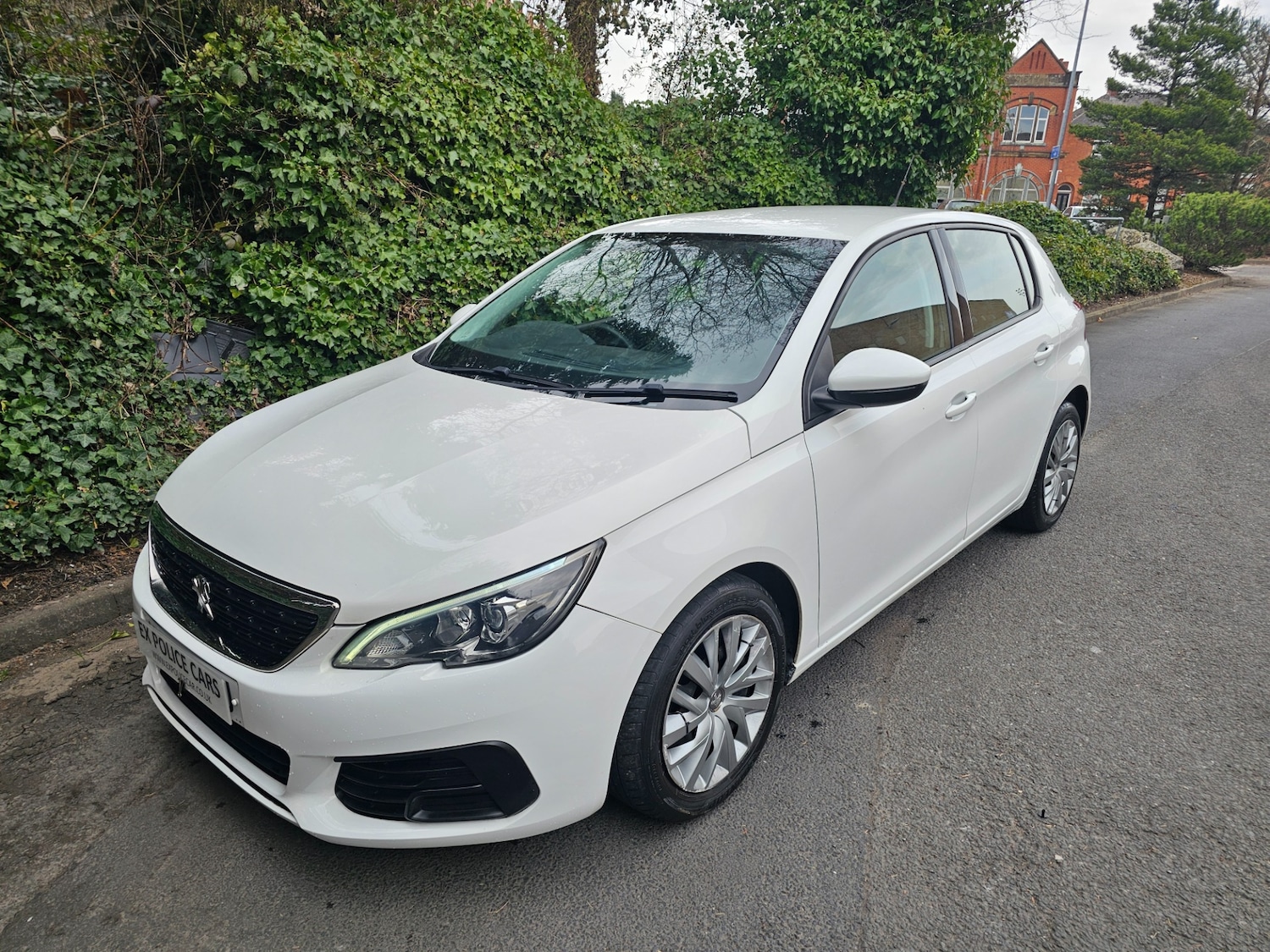 Used Peugeot 308 2017 for sale - 76951529: Photo 4