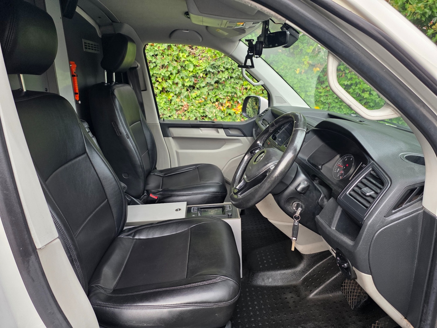 Used Volkswagen Transporter 2018 for sale - 76011948: Photo 9