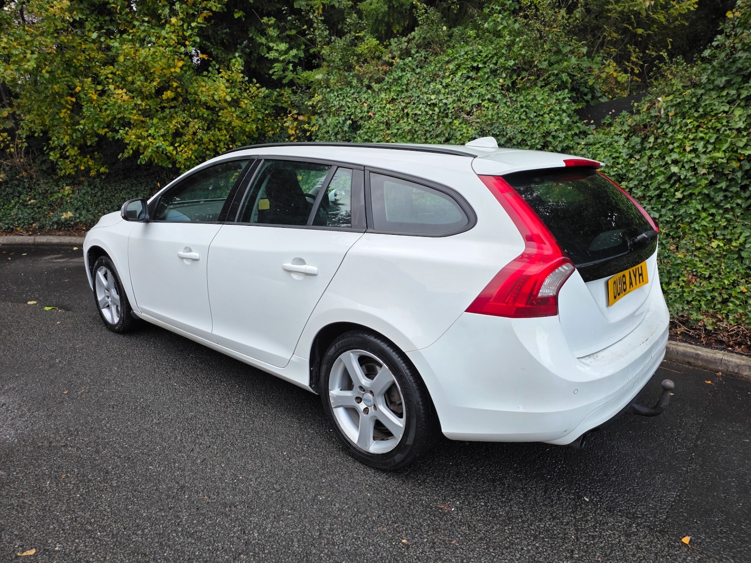 Used Volvo V60 2018 for sale - 76305354: Photo 7
