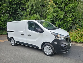 Used Vauxhall Vivaro 2015 for sale - 75235206: Photo