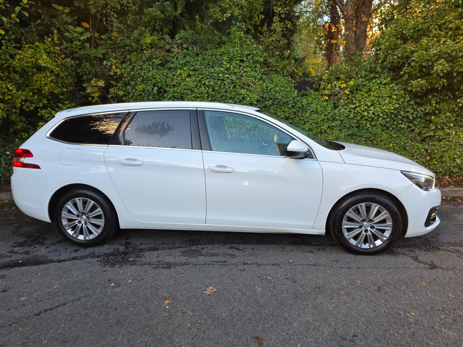 Used Peugeot 308 SW 2020 for sale - 75680636: Photo 6