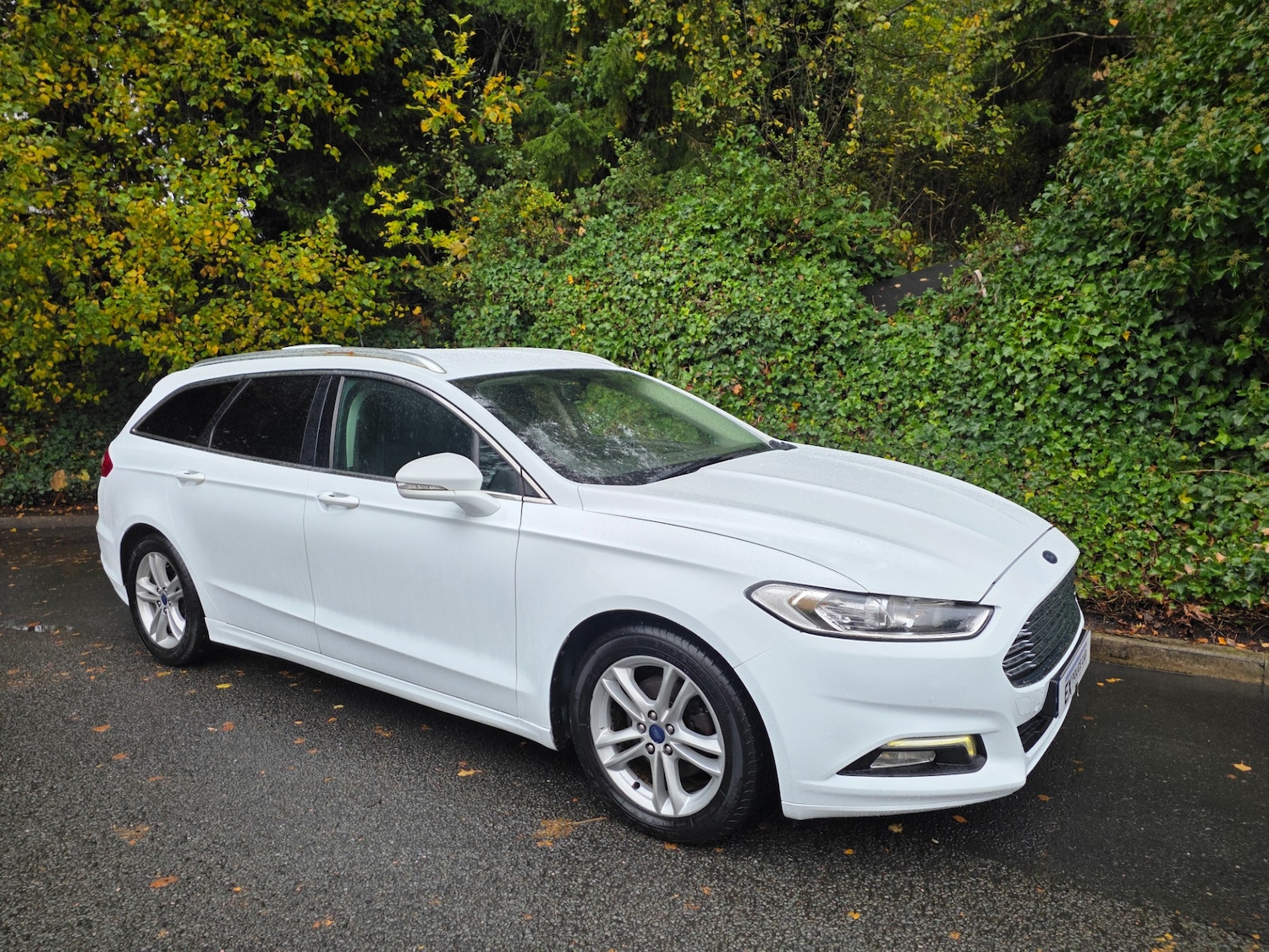 Used Ford Mondeo 2017 for sale - 75891598: Photo 4