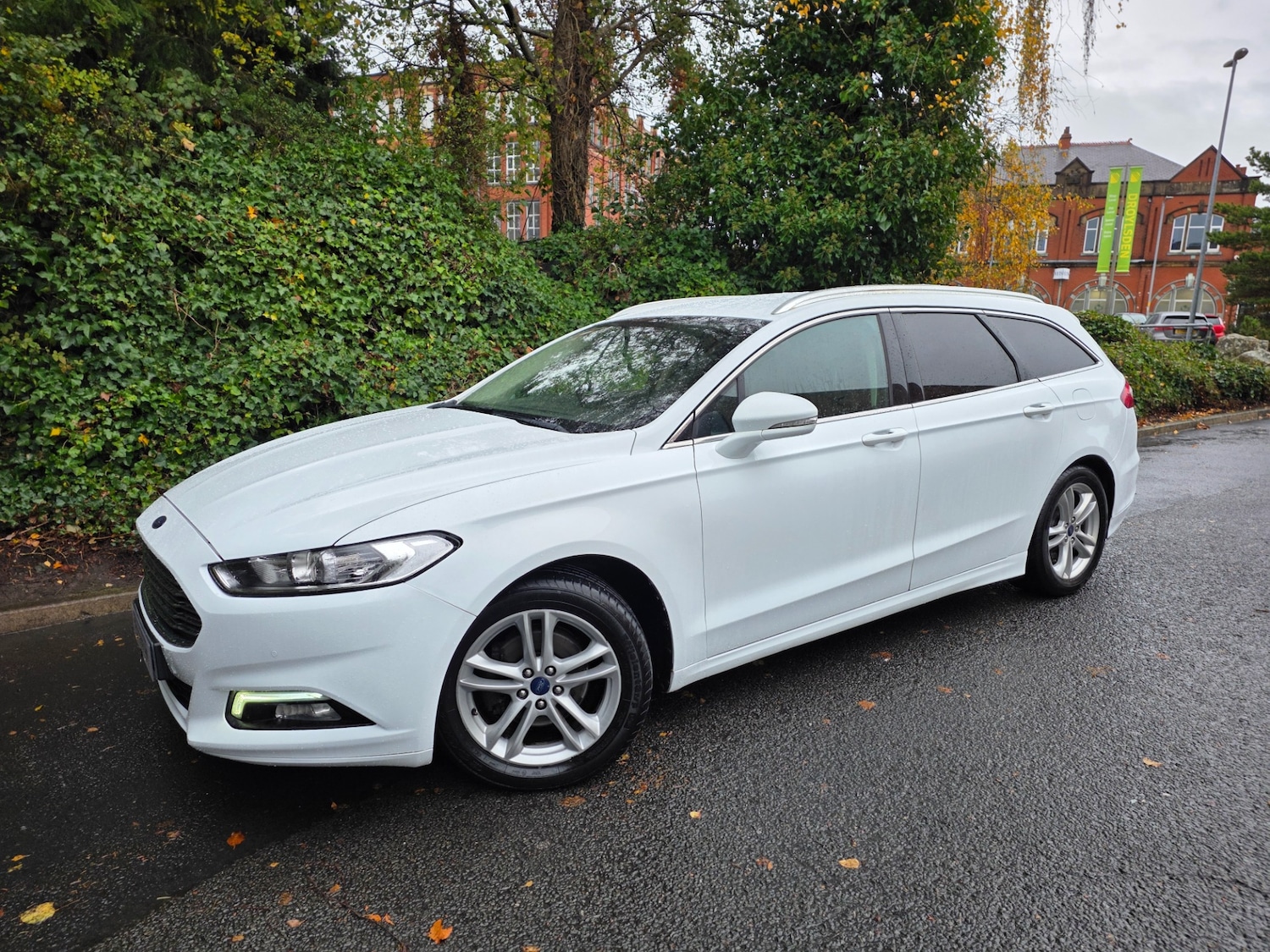 Used Ford Mondeo 2017 for sale - 75891598: Photo 7