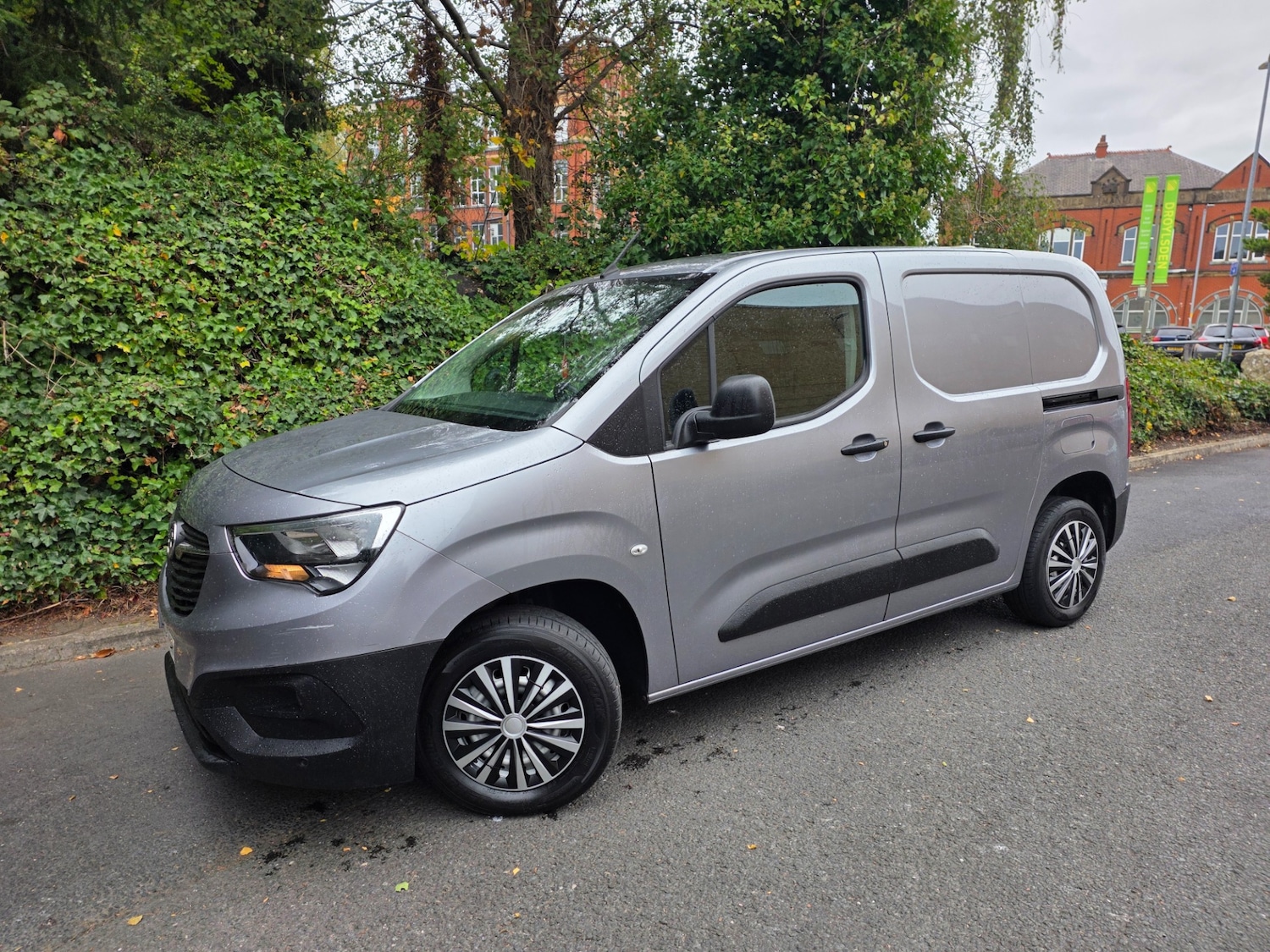 Used Vauxhall Combo 2021 for sale - 75997310: Photo 5
