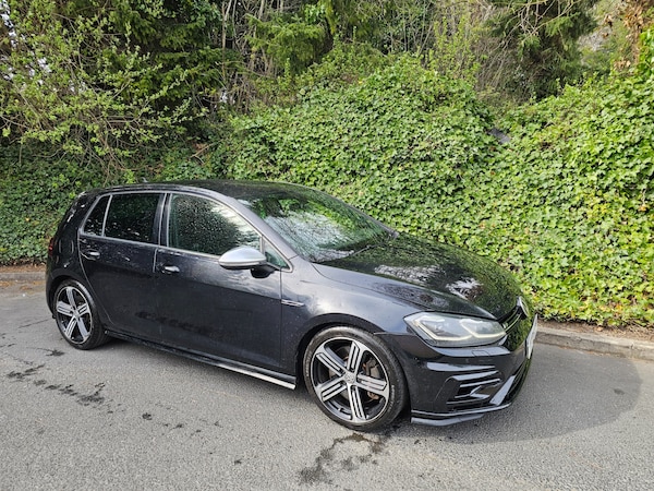 Used Volkswagen Golf 2019 for sale - 74268111: Photo 2