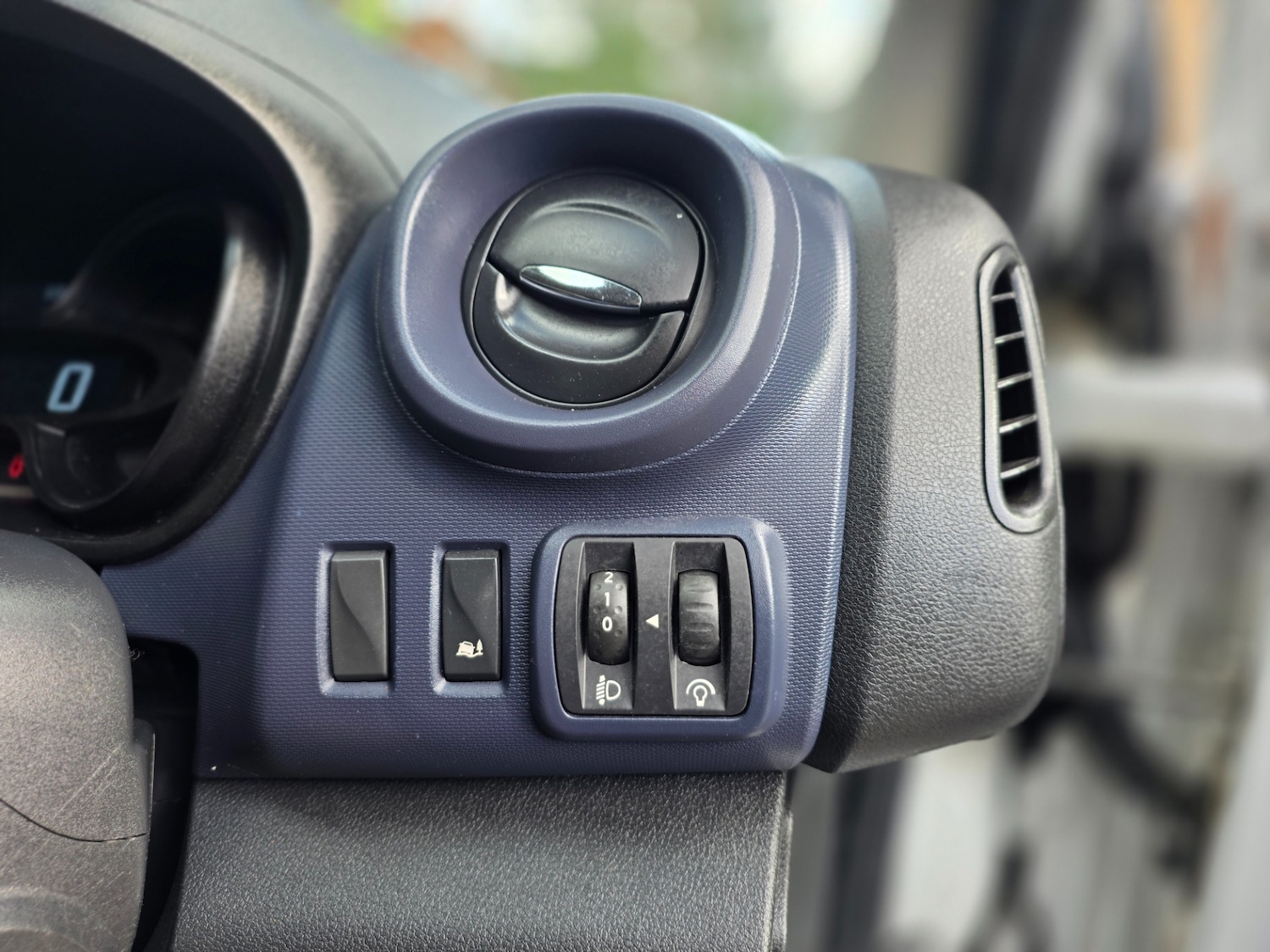 Used Vauxhall Vivaro 2014 for sale - 76591671: Photo 15