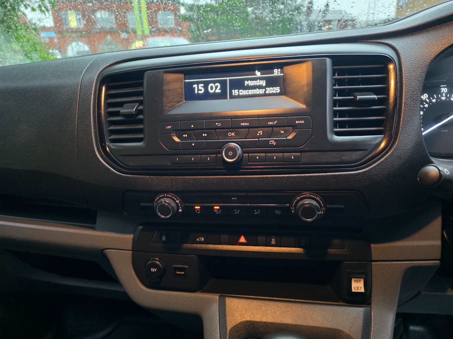 Used Vauxhall Vivaro 2021 for sale - 76625508: Photo 14