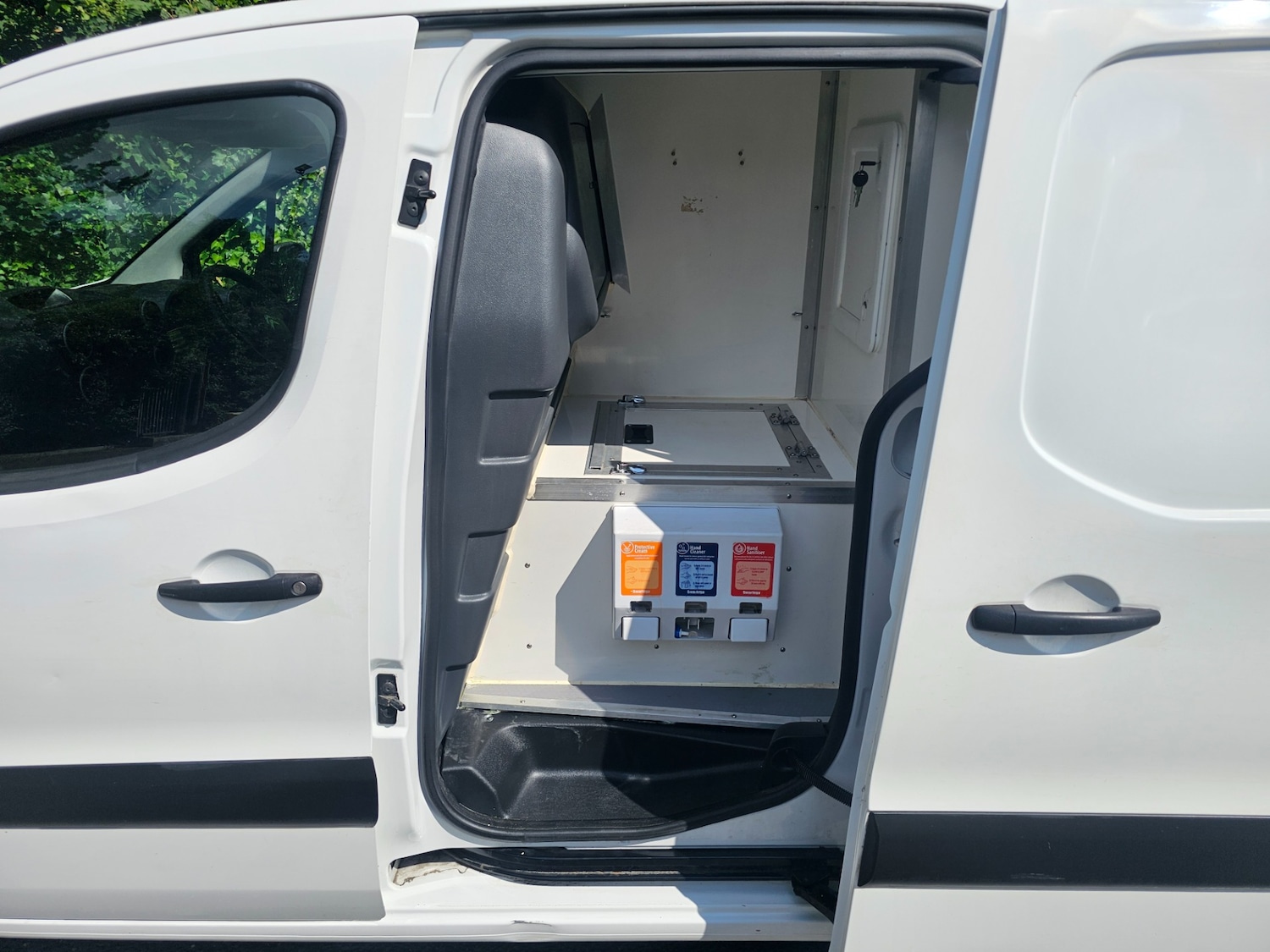 Vehicle 25