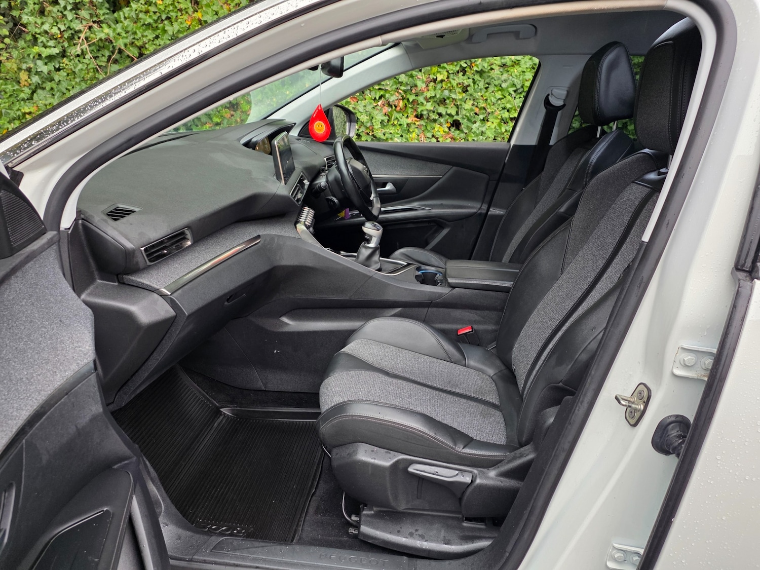 Used Peugeot 3008 2021 for sale - 76120529: Photo 13