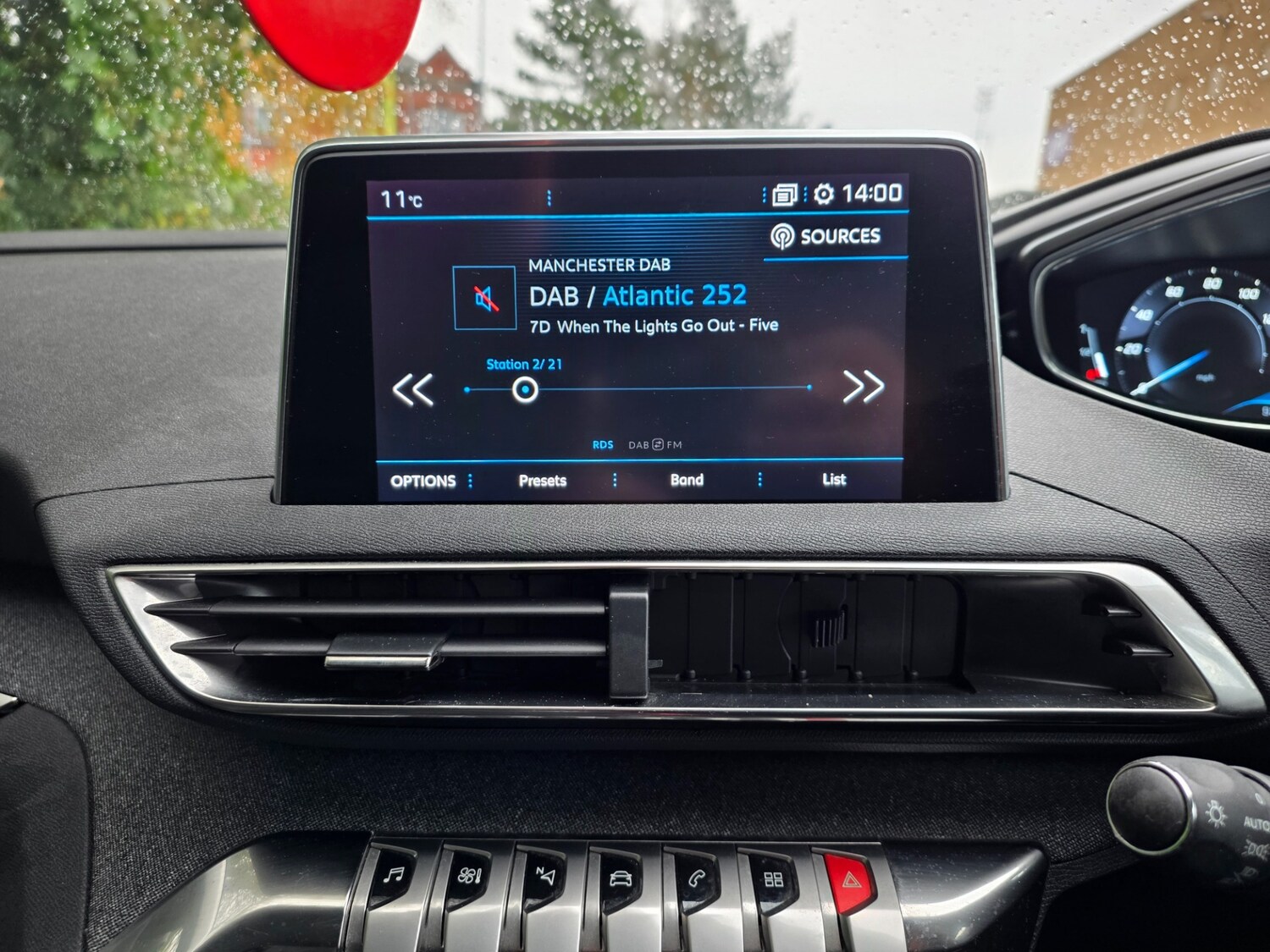 Used Peugeot 3008 2021 for sale - 76120529: Photo 17