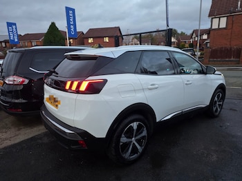 Used Peugeot 3008 2021 for sale - 76120529: Photo