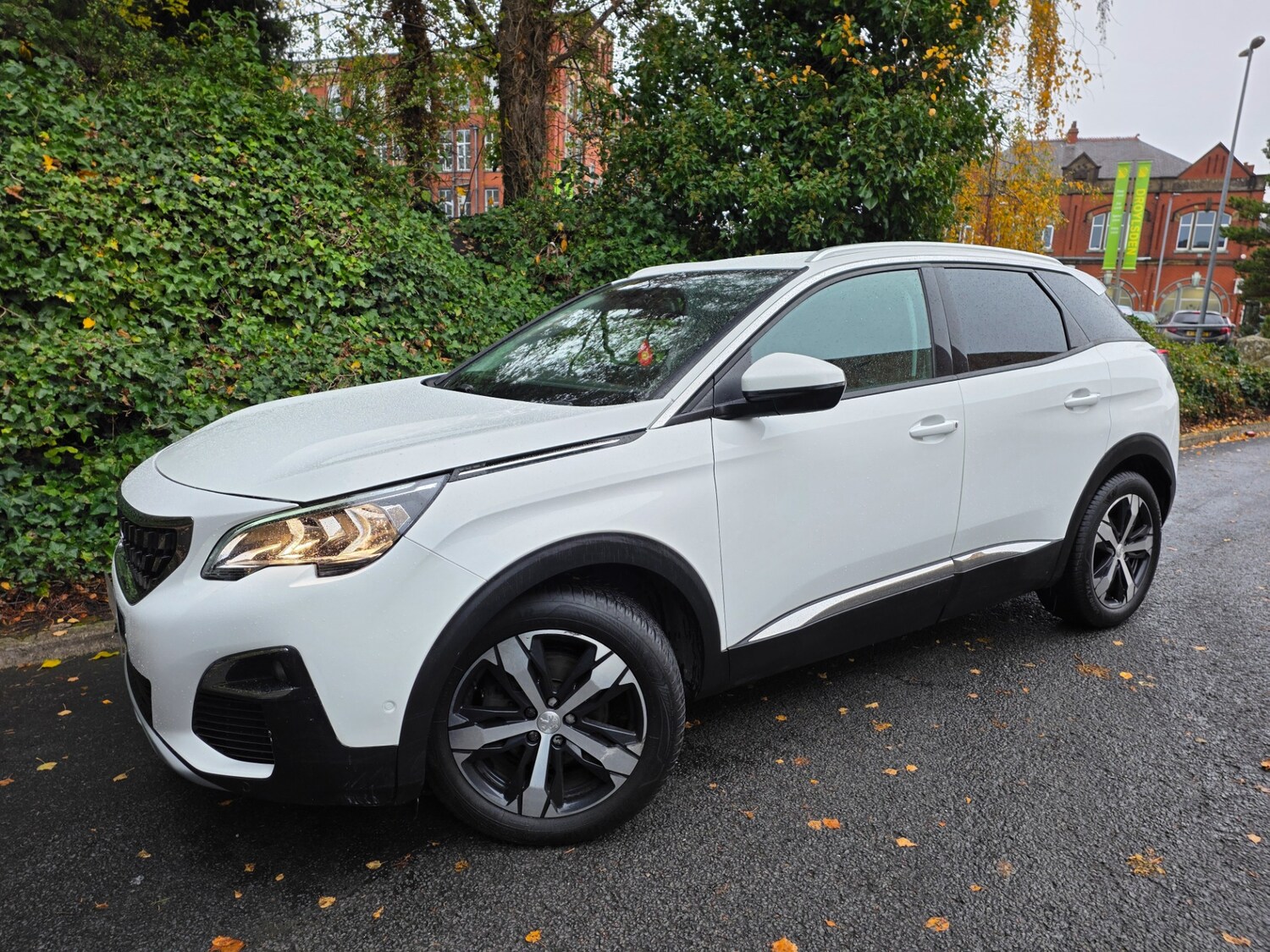 Used Peugeot 3008 2021 for sale - 76120529: Photo 4