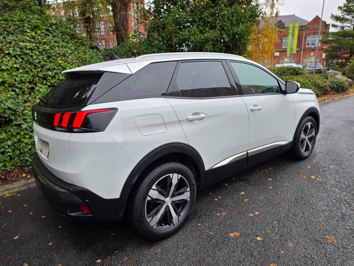 Used Peugeot 3008 2021 for sale - 76120529: Photo 6