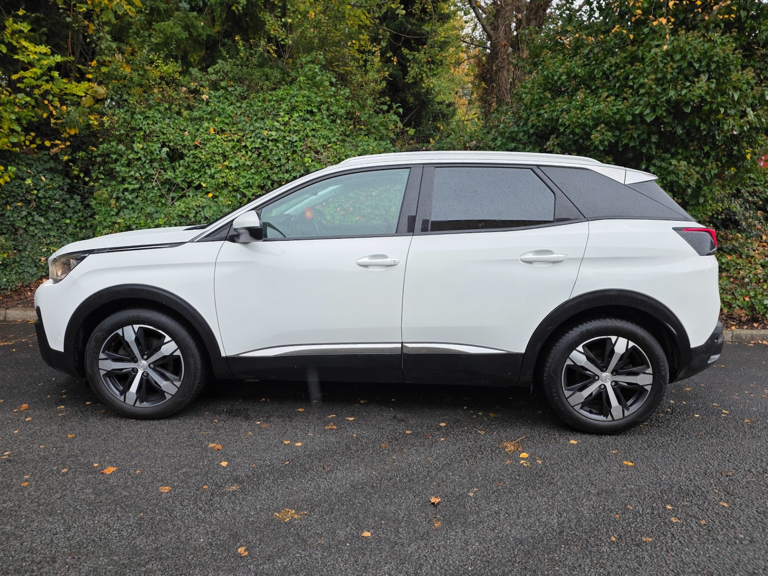 Used Peugeot 3008 2021 for sale - 76120529: Photo 9