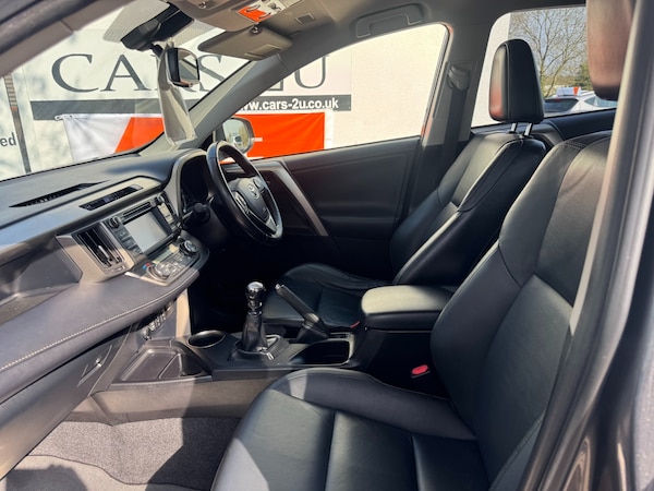 Used Toyota RAV4 2013 for sale - 72110218: Photo 16