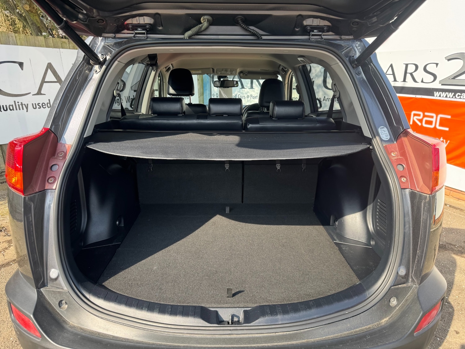 Vehicle 28