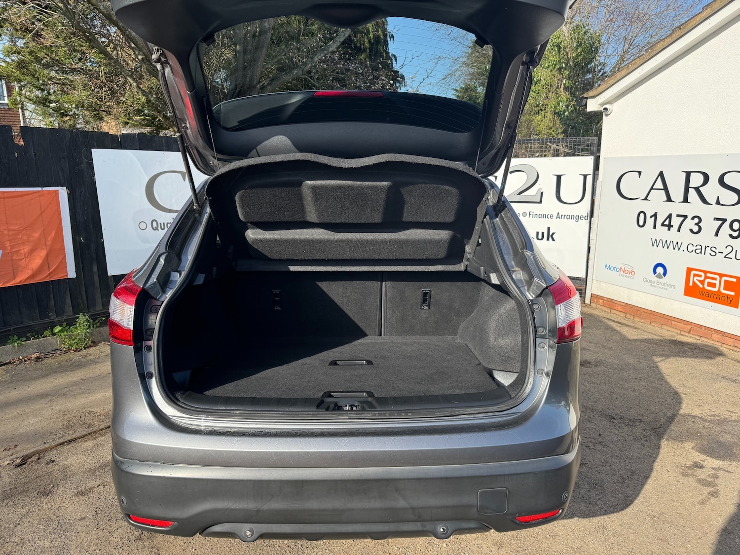 Used Nissan Qashqai 2015 for sale - 77518962: Photo 25