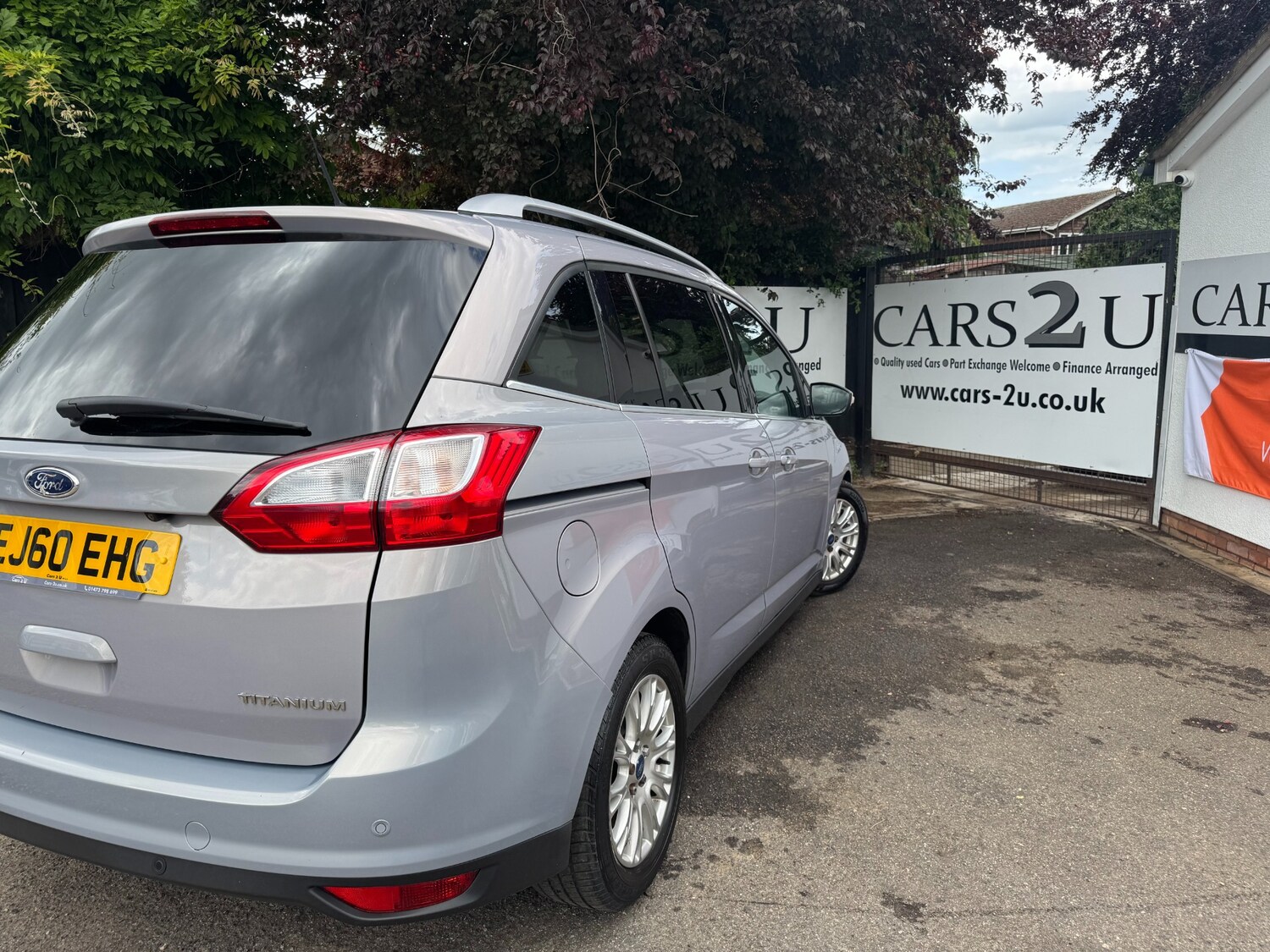 Vehicle 27