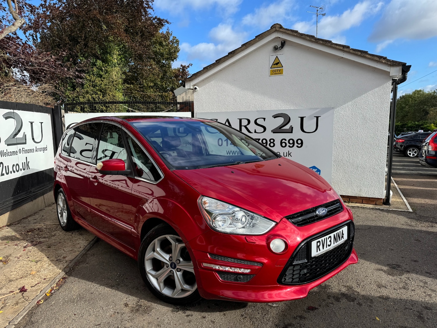 Used Ford S-Max 2013 for sale - 76177277: Photo 1