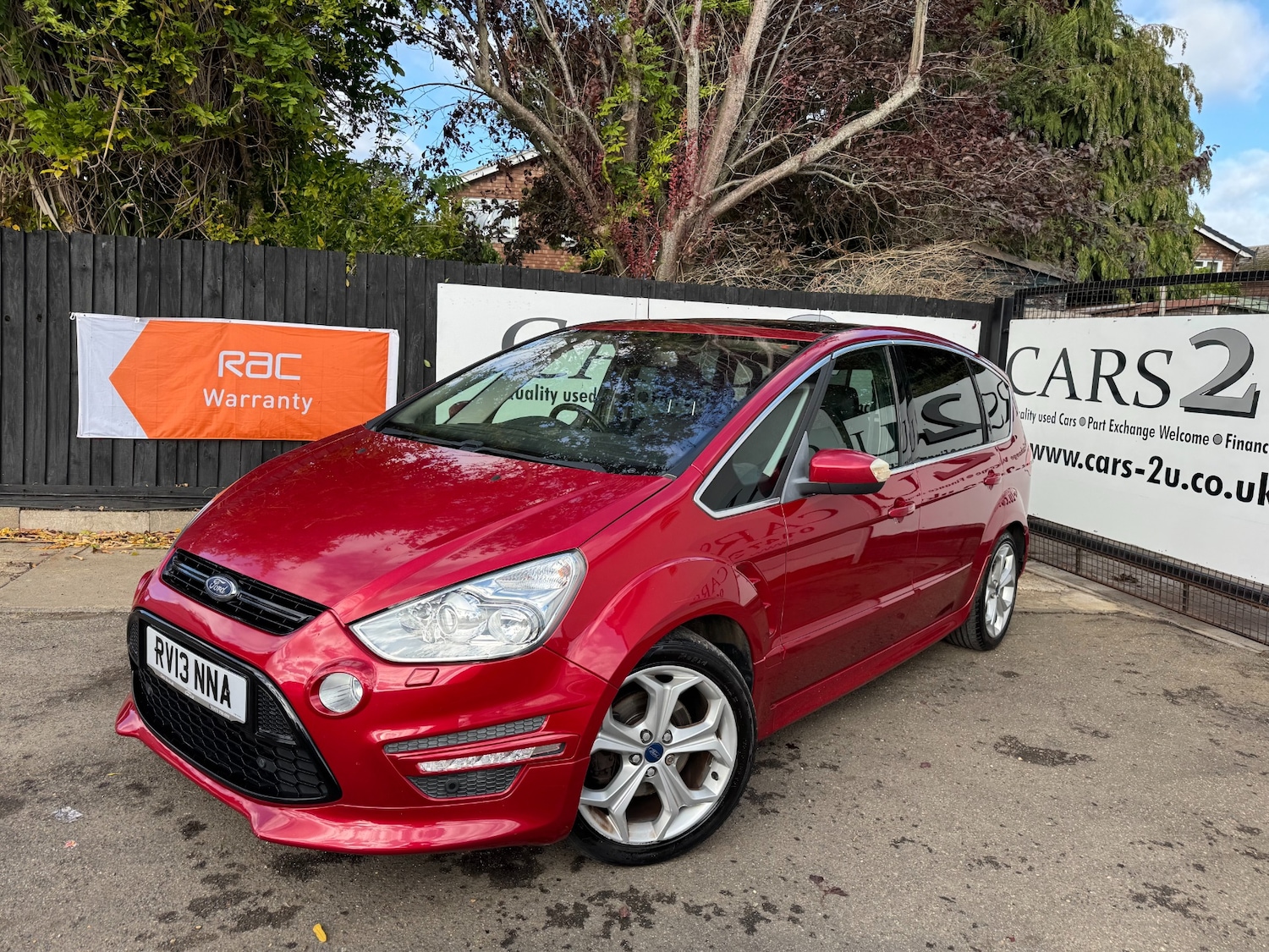 Used Ford S-Max 2013 for sale - 76177277: Photo 5