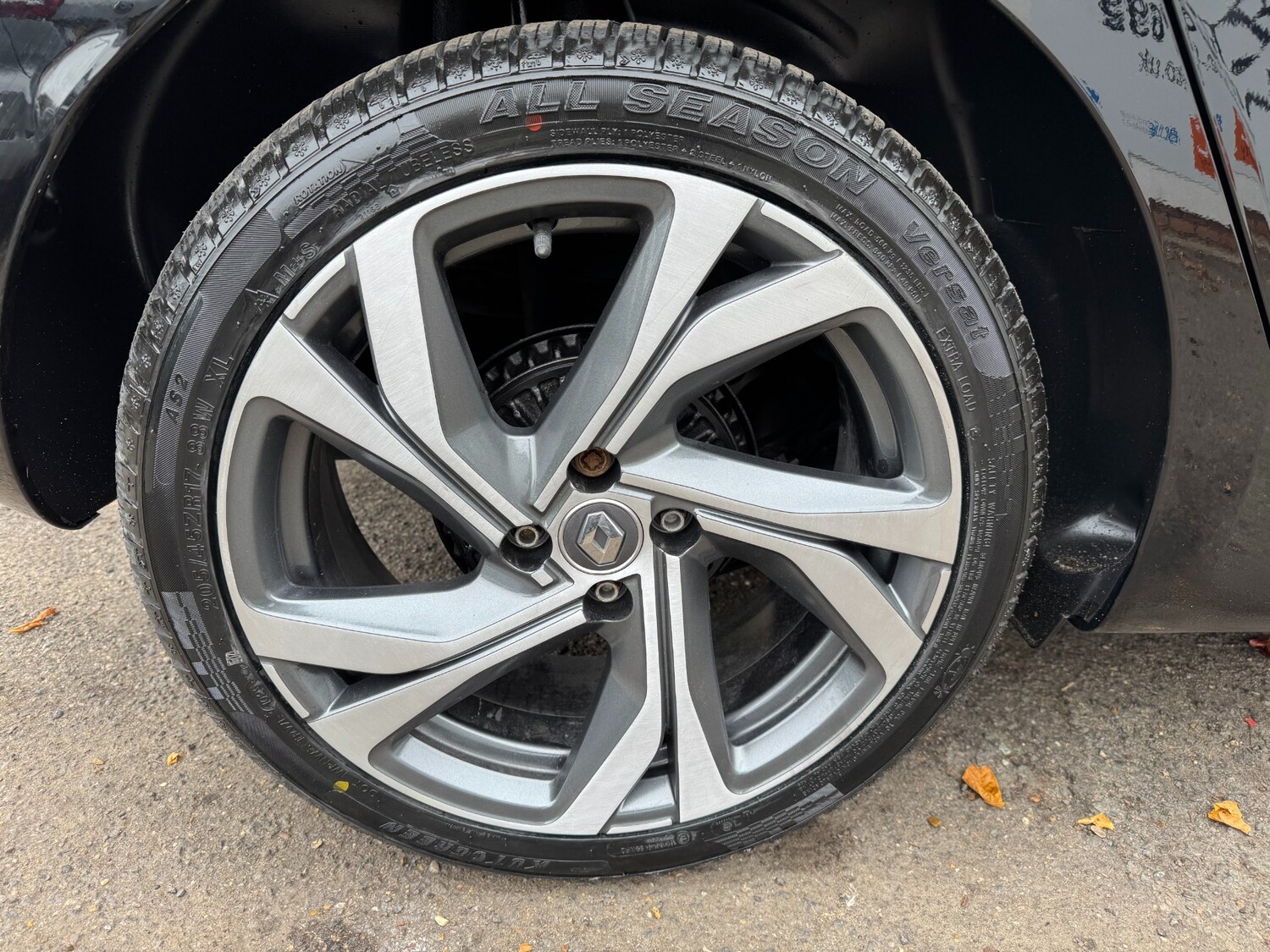 Used Renault Clio 2020 for sale - 76302003: Photo 27