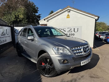 Used Mercedes-Benz M Class 2010 for sale - 79629823: Photo