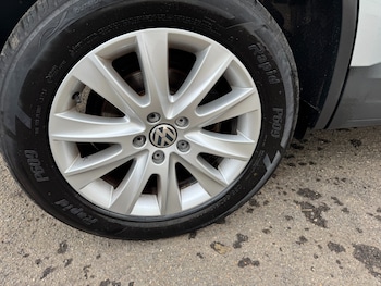 Used Volkswagen Tiguan 2010 for sale - 75946910: Photo