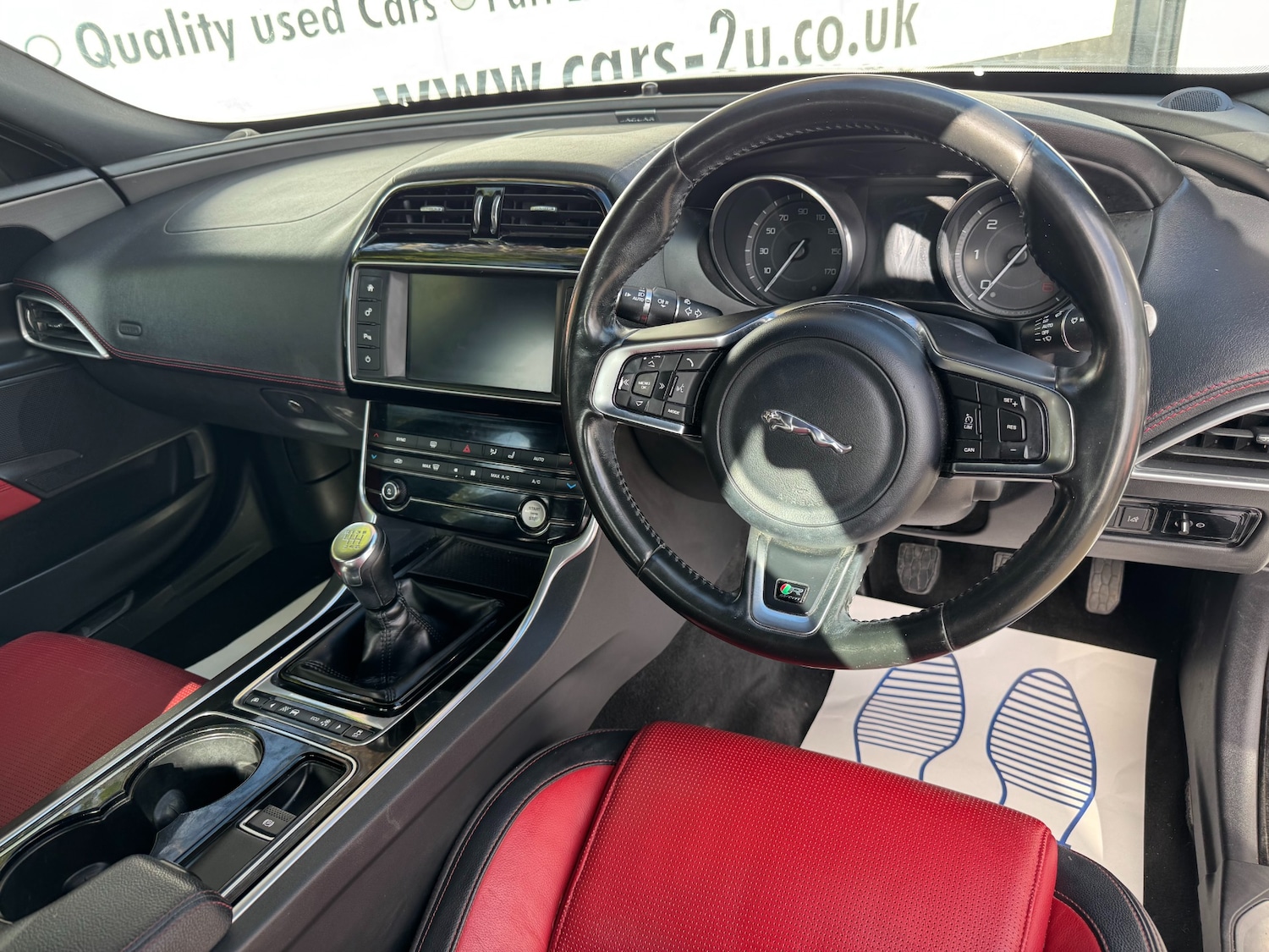 Used Jaguar XE 2015 for sale - 76172540: Photo 10