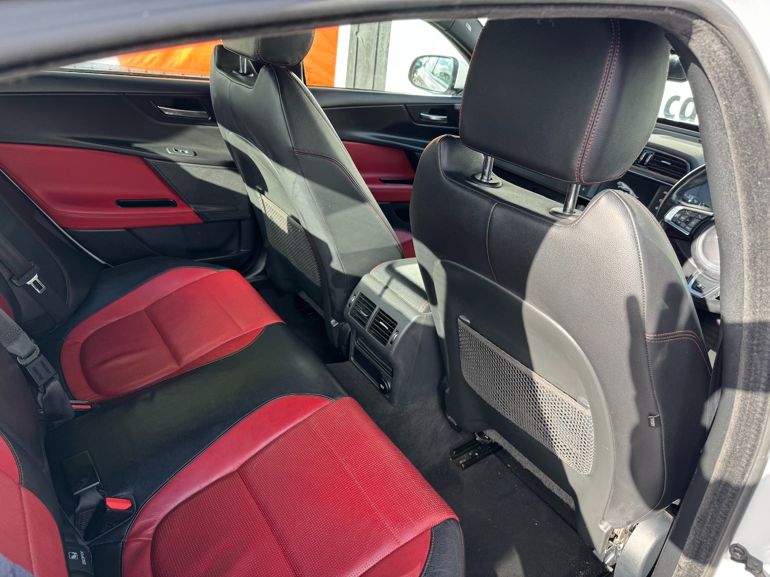 Used Jaguar XE 2015 for sale - 76172540: Photo 13