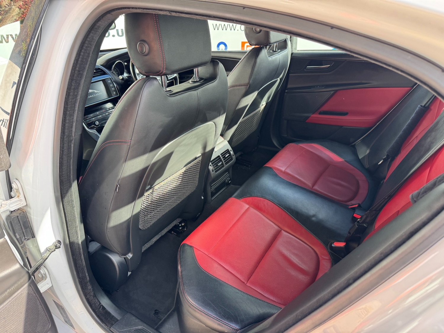 Used Jaguar XE 2015 for sale - 76172540: Photo 15