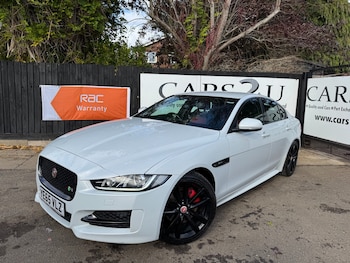 Used Jaguar XE 2015 for sale - 76172540: Photo 4