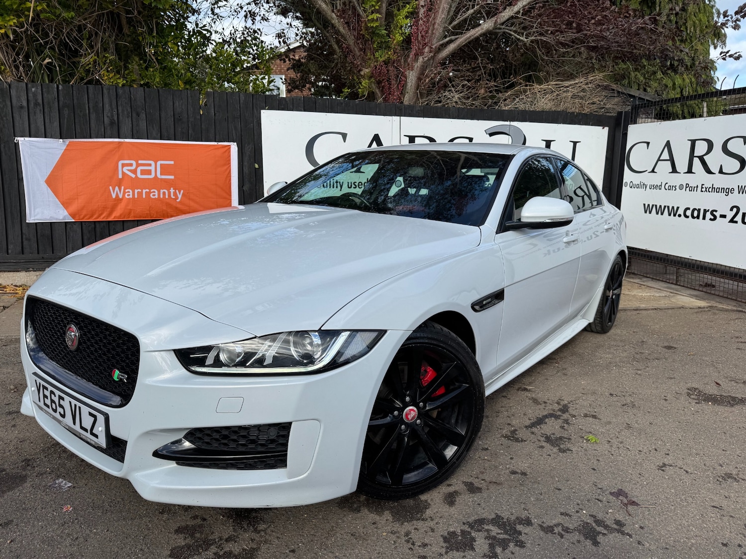 Used Jaguar XE 2015 for sale - 76172540: Photo 5