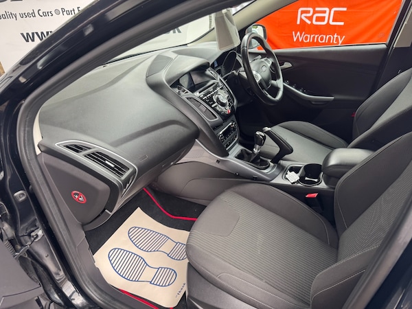 Used Ford Focus 2014 for sale - 74674174: Photo 11