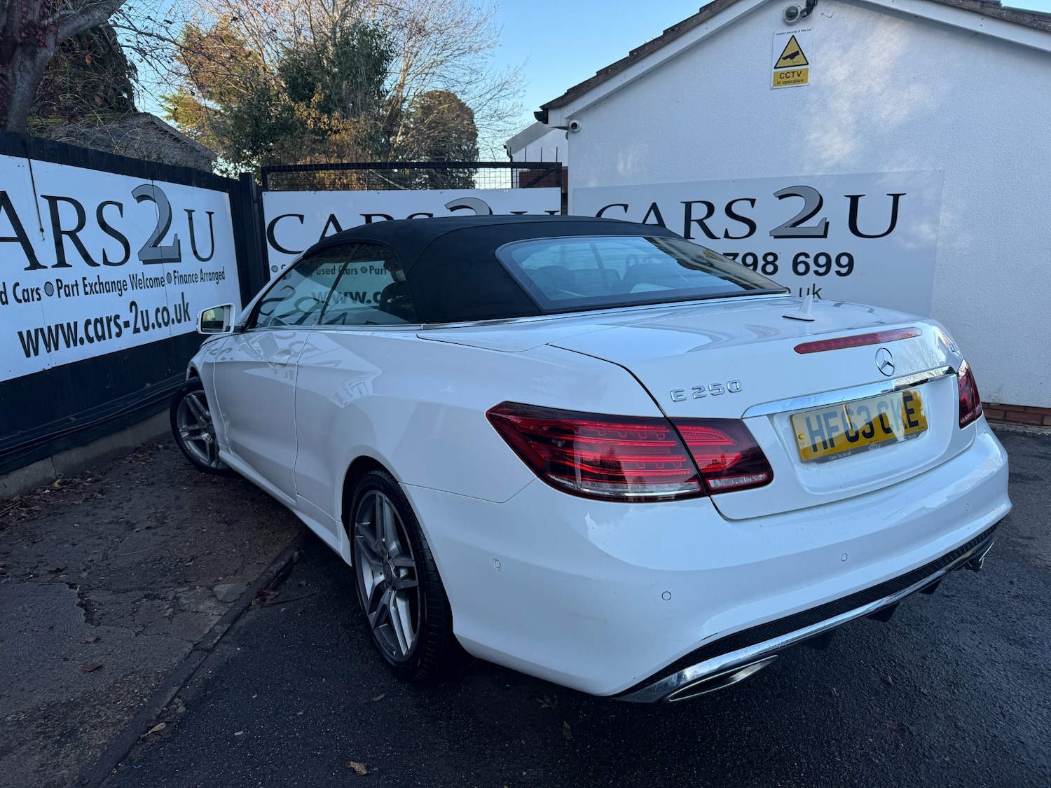 Used Mercedes-Benz E Class 2013 for sale - 76758065: Photo 28