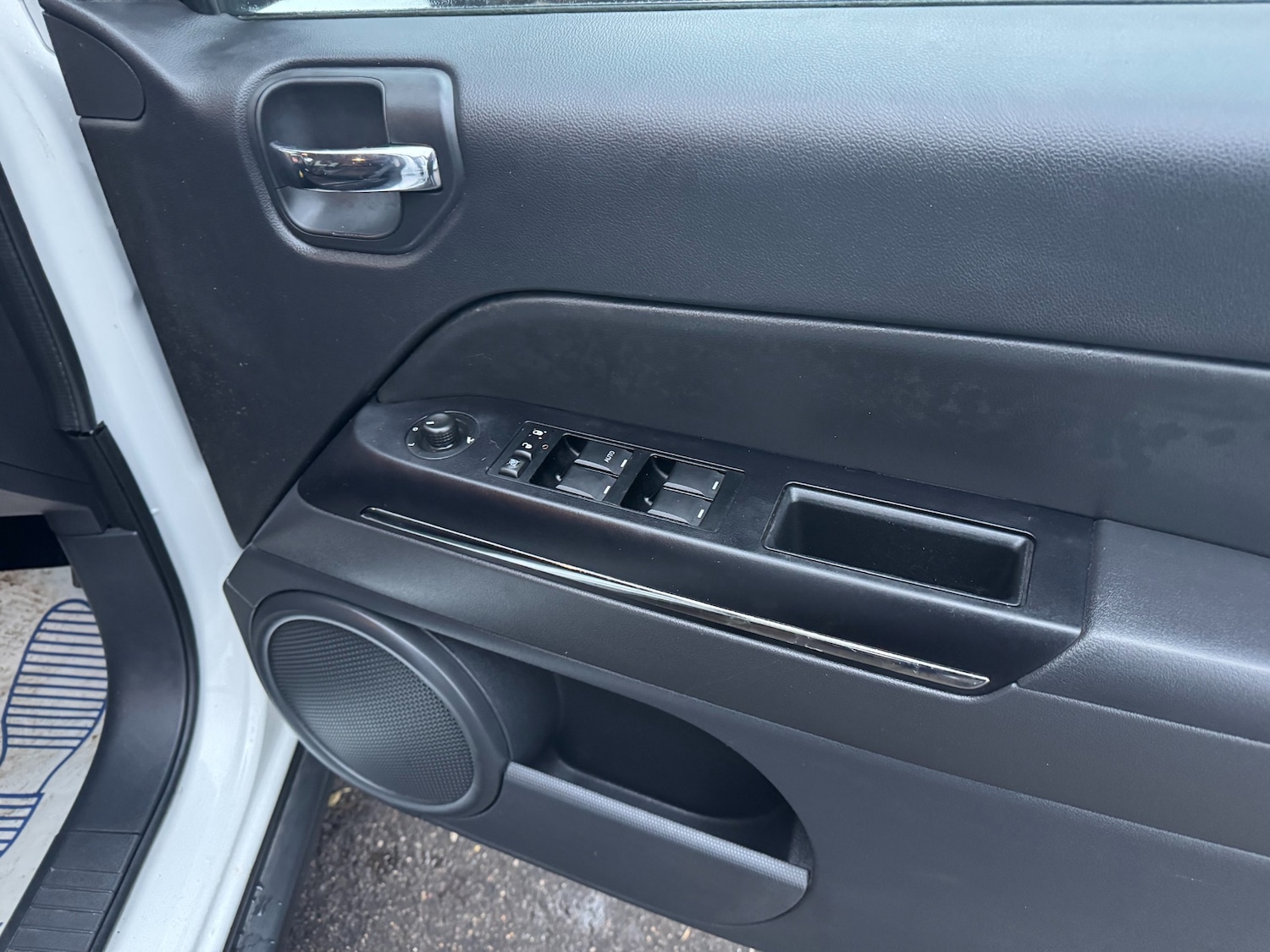 Used Jeep Compass 2012 for sale - 76589742: Photo 12