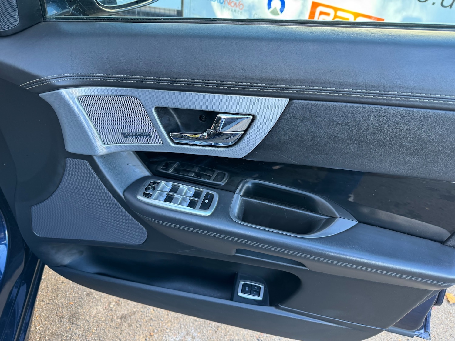 Used Jaguar XF 2014 for sale - 76375637: Photo 10