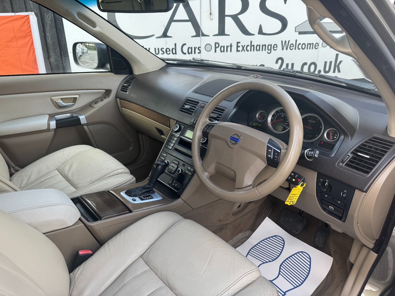 Used Volvo XC90 2010 for sale - 76710045: Photo 8