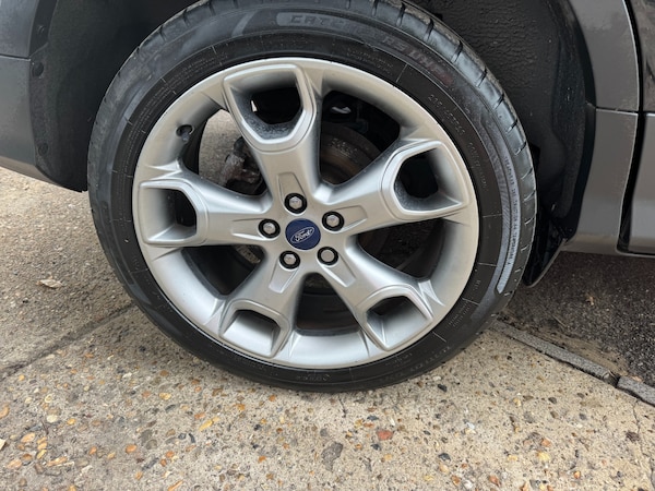 Used Ford Kuga 2014 for sale - 75369695: Photo 6
