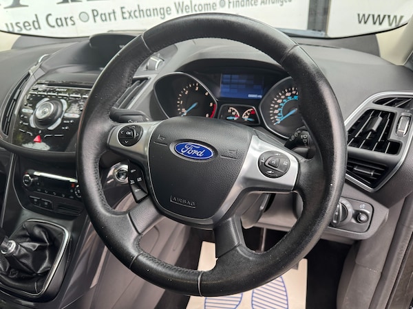 Used Ford Kuga 2014 for sale - 75369695: Photo 8