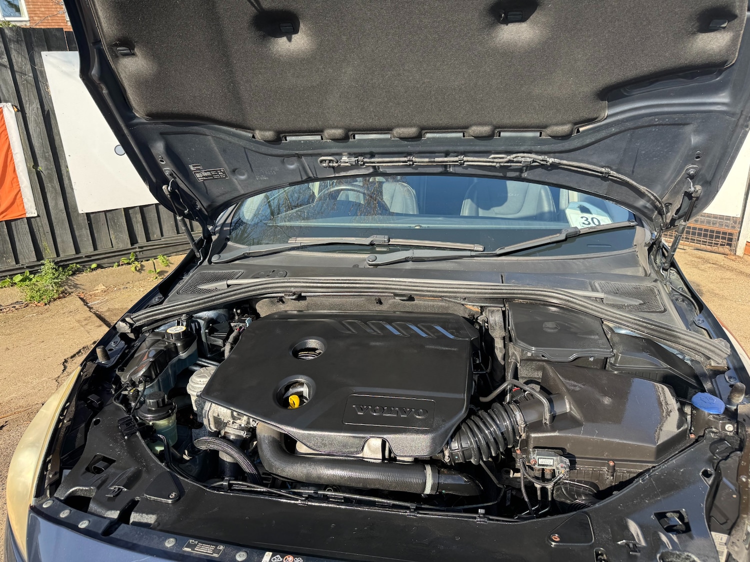 Used Volvo V60 2012 for sale - 77475494: Photo 30