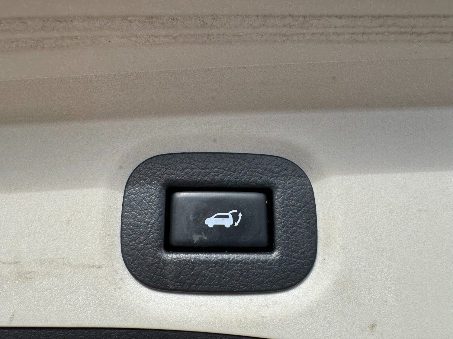 Used Nissan X-Trail 2015 for sale - 77639937: Photo 29