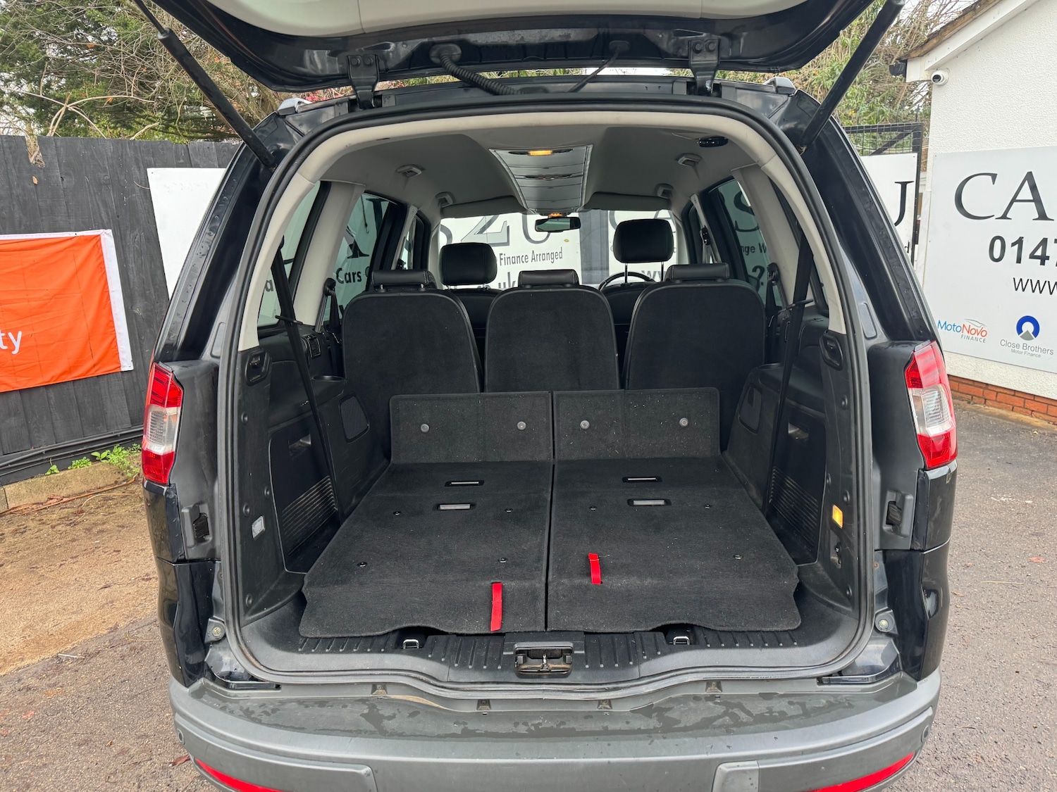 Used Ford Galaxy 2014 for sale - 76831580: Photo 29