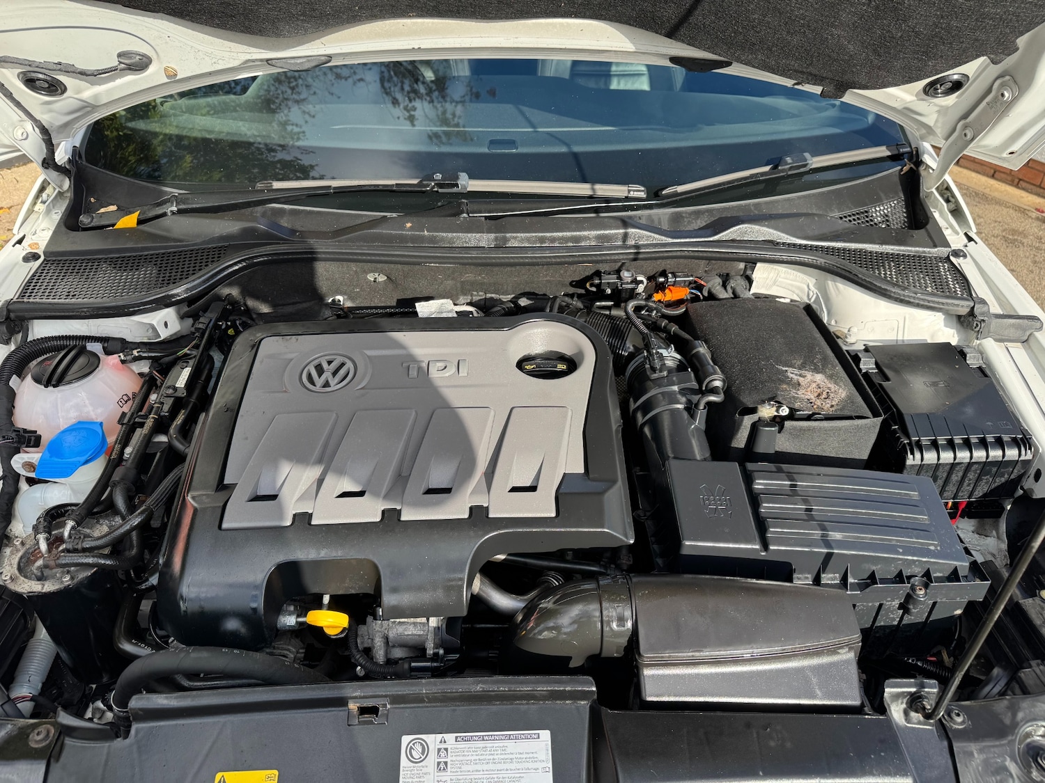 Used Volkswagen Scirocco 2014 for sale - 76172544: Photo 26